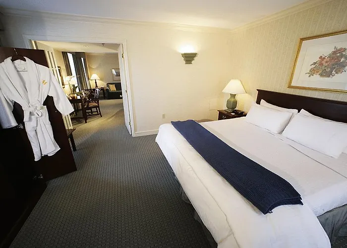 Hotel Monticello