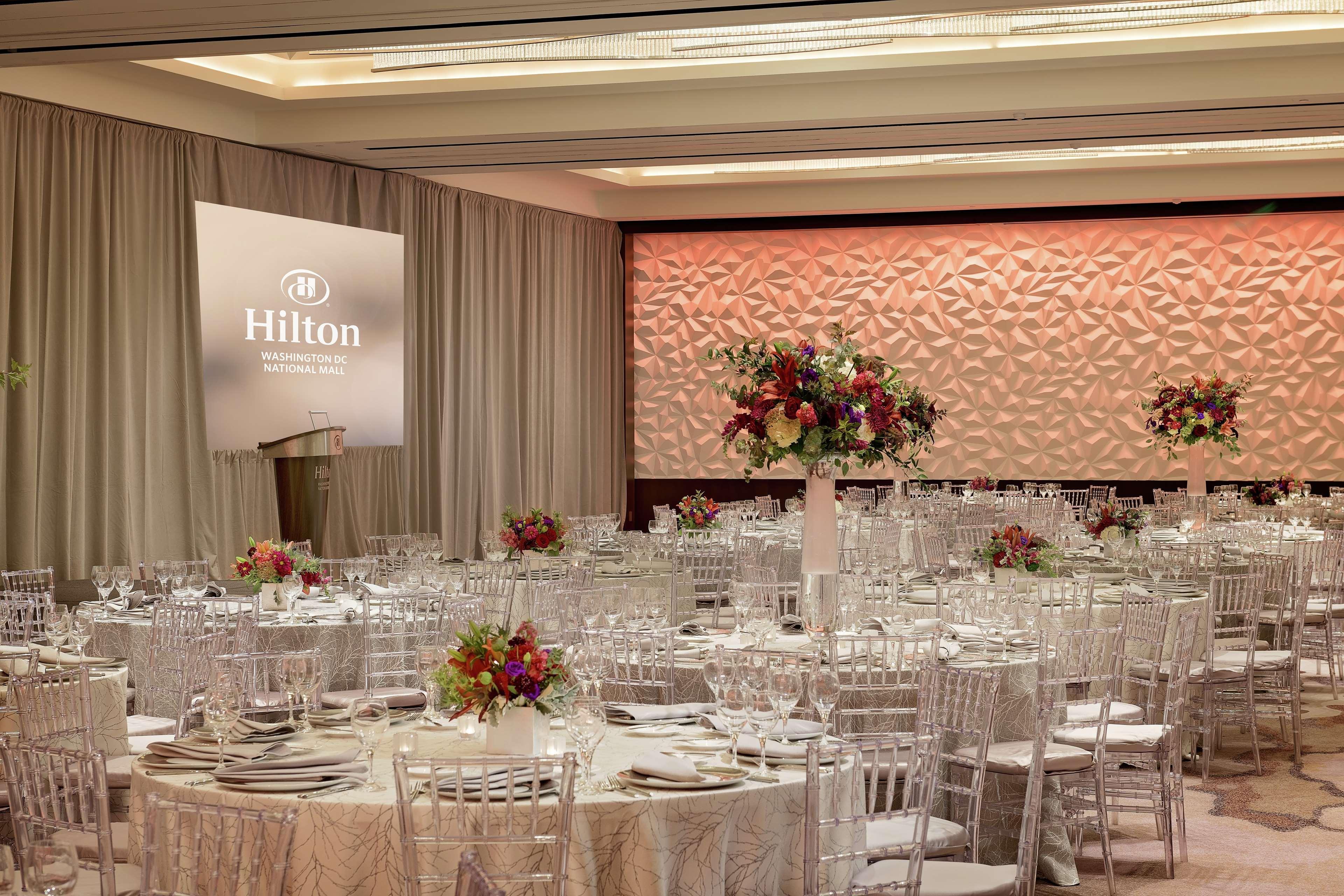 Hilton Dc National Mall The Wharf 4*