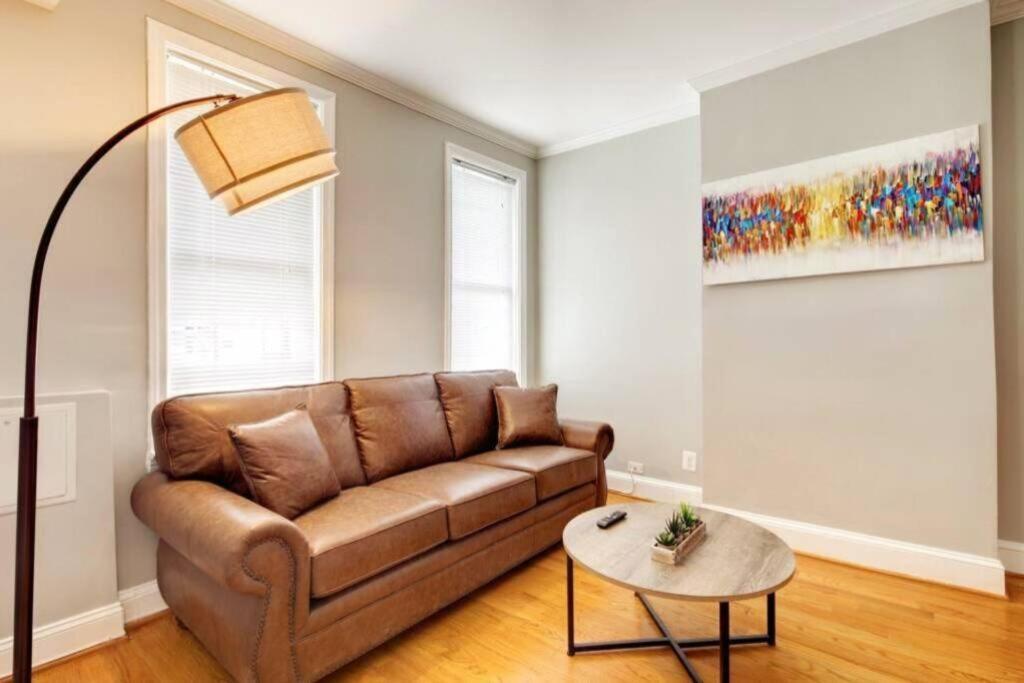 Apartment The Rose Garden Capital Hill With Hot Tub *