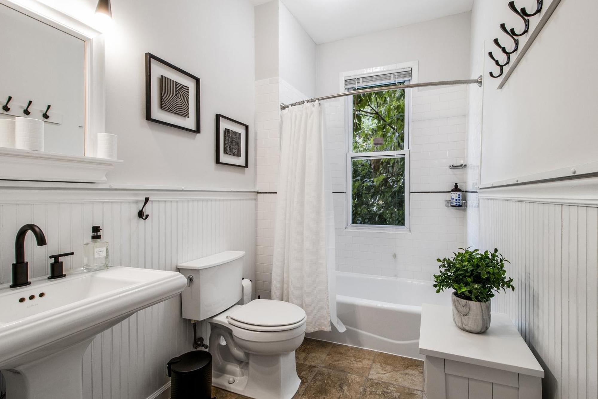 Capital Comfort In Eckington * Washington