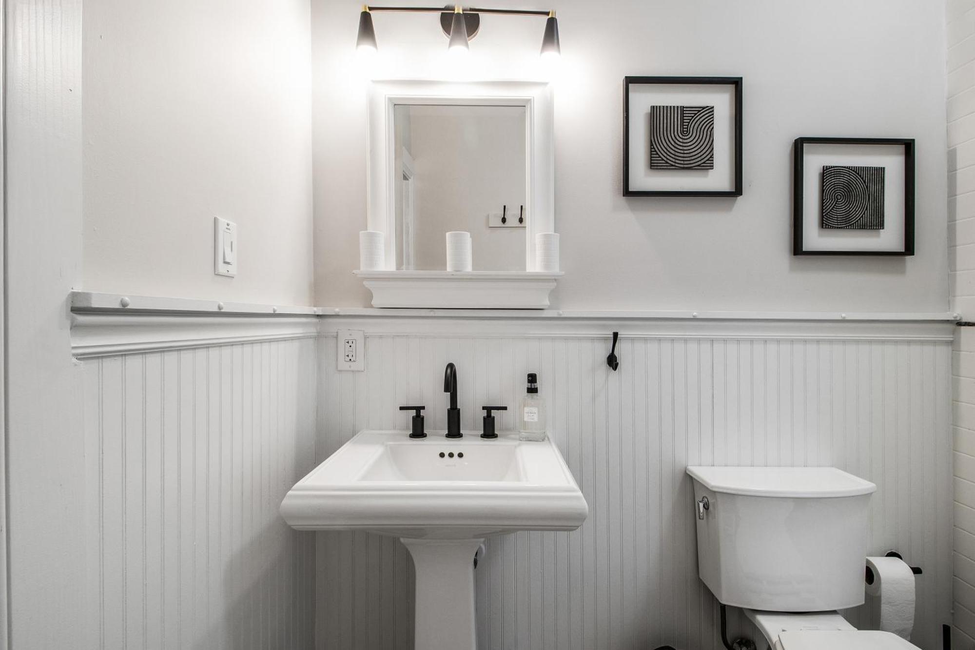 Capital Comfort In Eckington * Washington