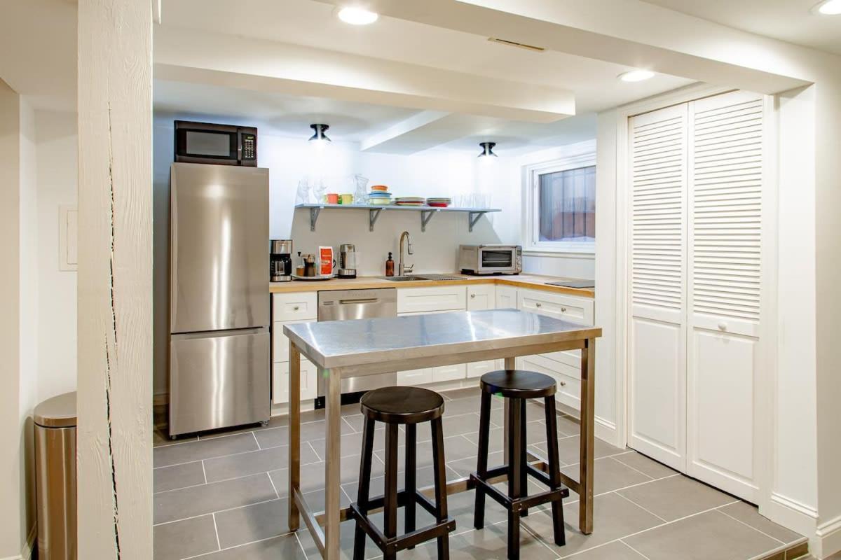 Spacious 1br Nw Garden Walker's Dream Washington
