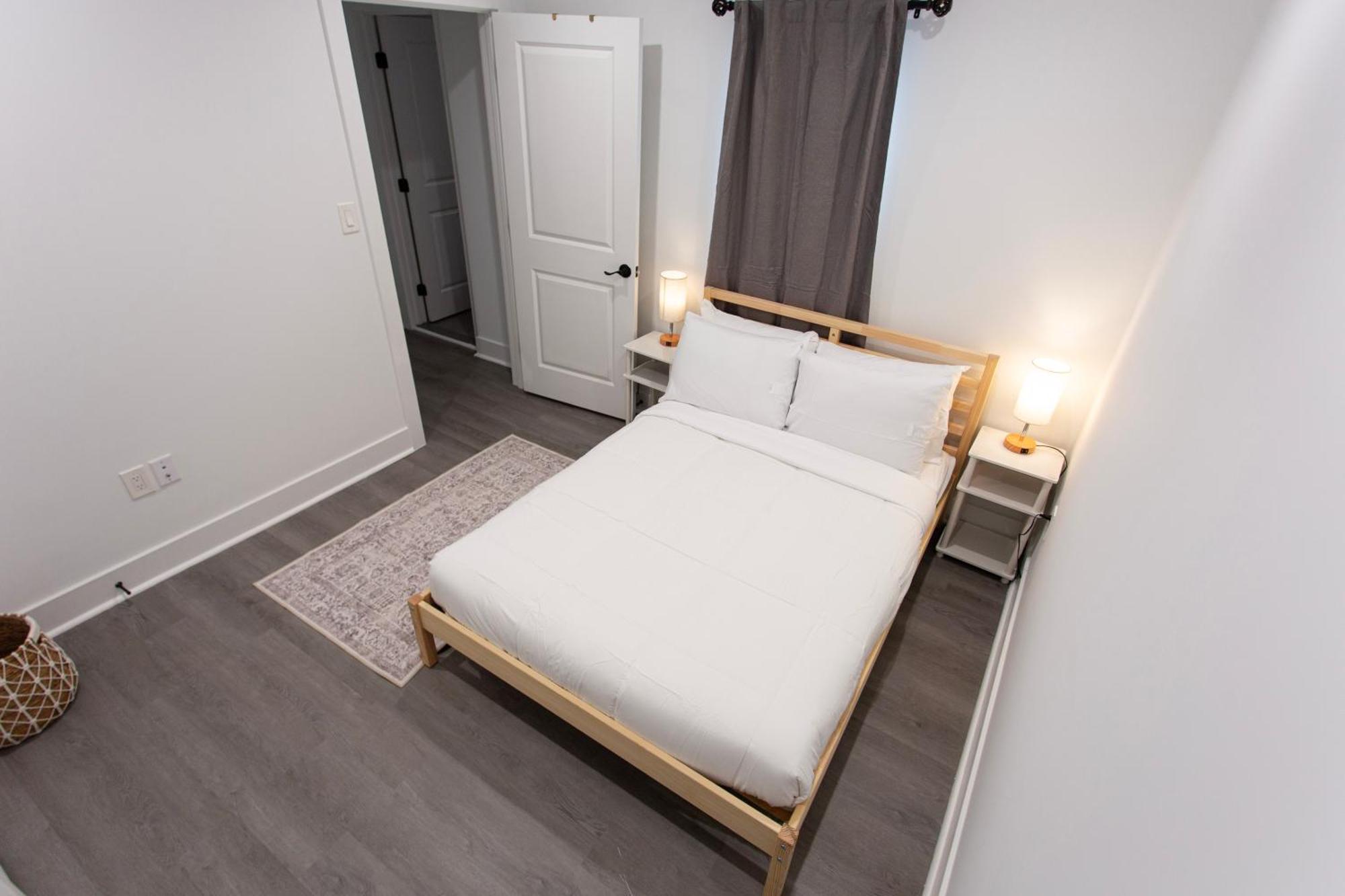 Elegant Petworth Escape 6 Bed Urban Retreat Apartment *