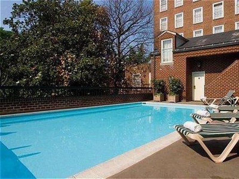 Hotel The Latham Georgetown Washington