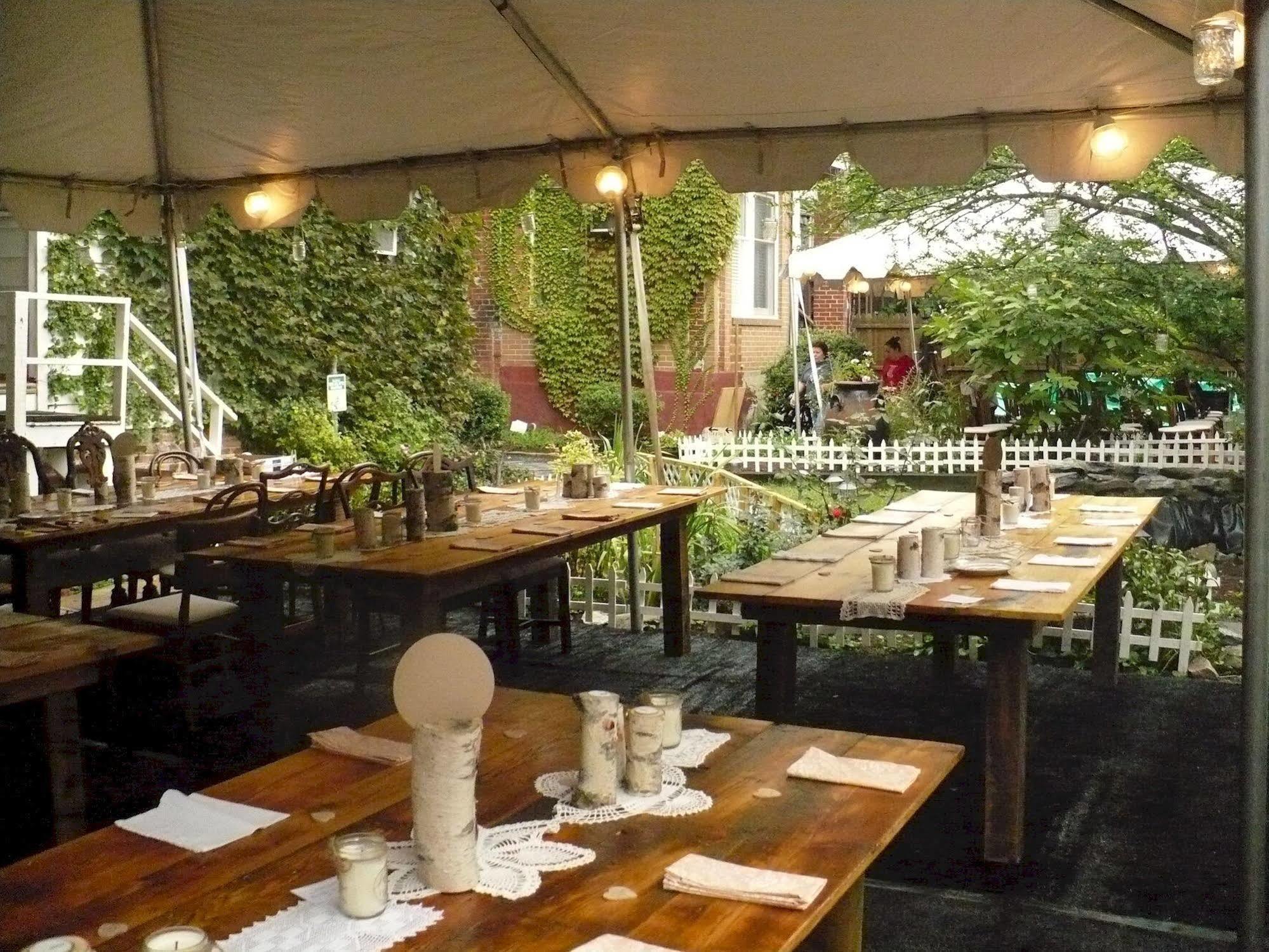 Adam's Bed & Breakfast Washington