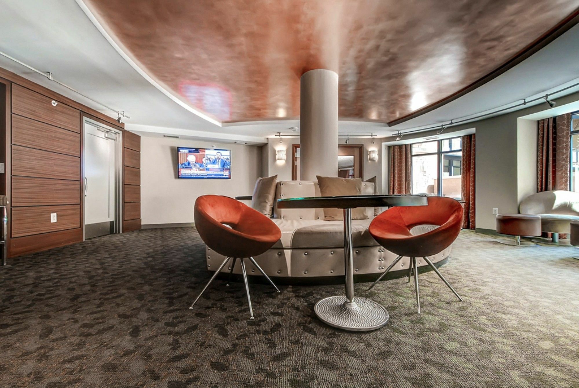 Global Luxury At The Convention Center Apartment *