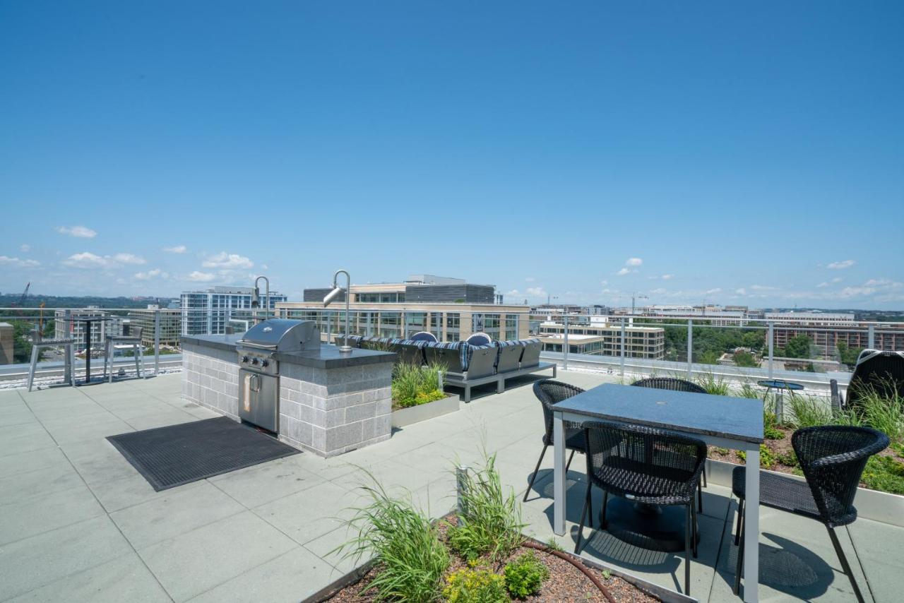 Waterfront 30 Day Apartment *