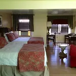 Asante Sana Inn
