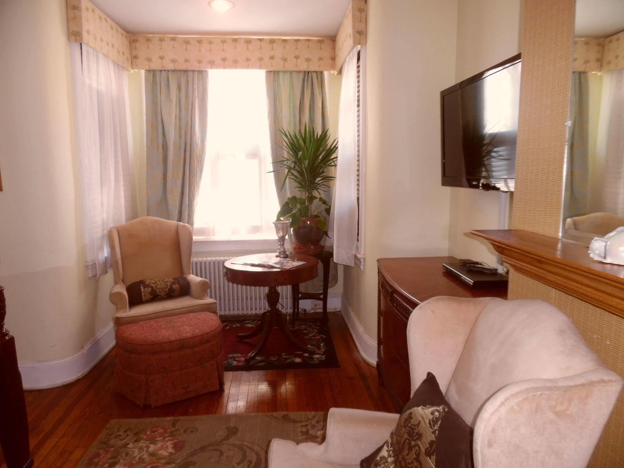 Asante Sana Inn 3* Washington