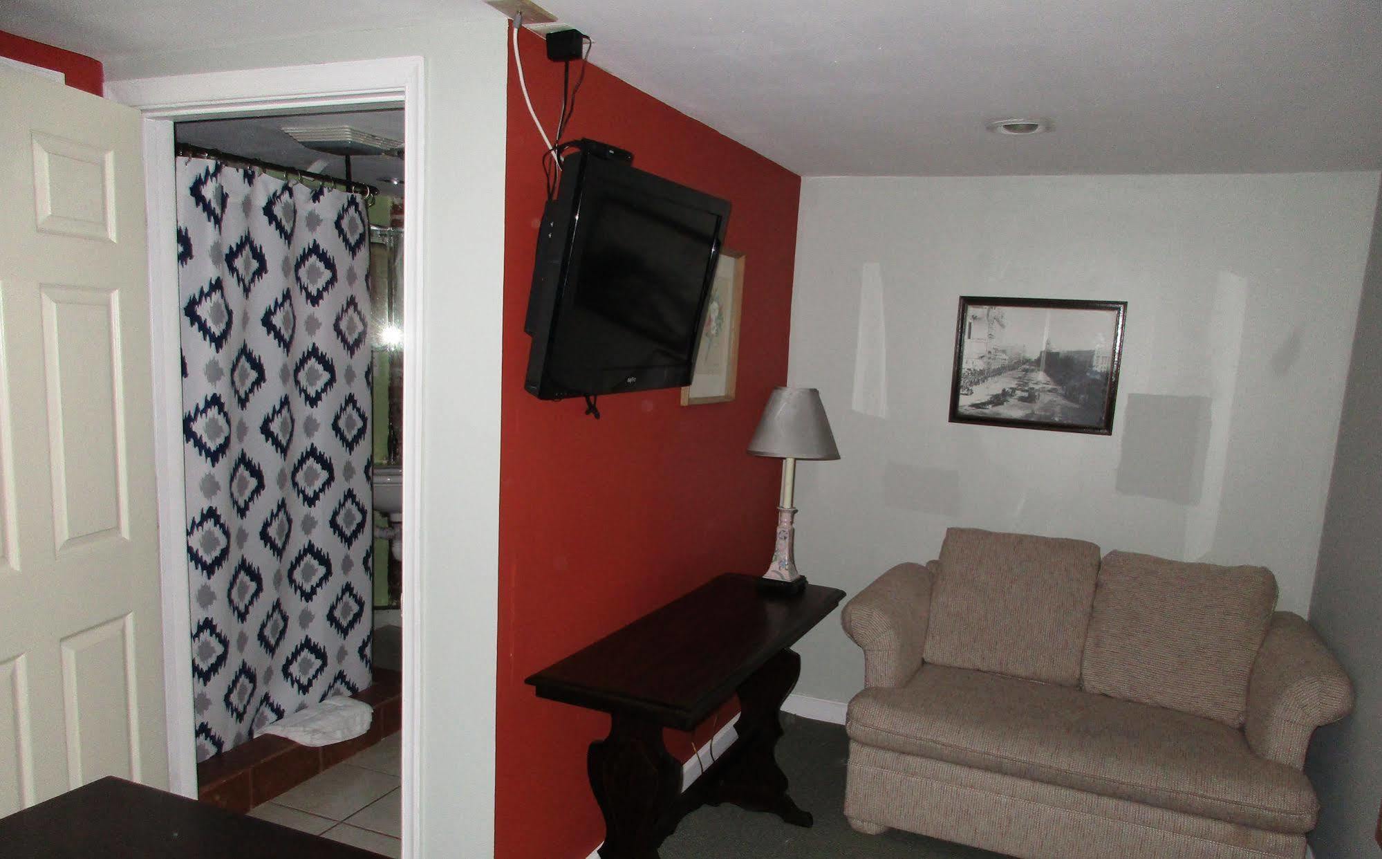 Asante Sana Inn 3* Washington
