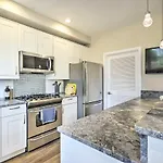 Modern D C Retreat With Private Outdoor Space!