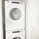 Whyhotel By Placemakr, Union Market