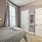 Anacostia 3 Bed Close To National Mall Free Parking