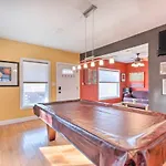 Ideally Located Dc Home With Pool Table And Patio