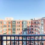 Logan Circle 2Br W Gym Wd Pool Nr Bars Wdc-481