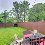 Vacation Rental With Yard In Washington, Dc, Area