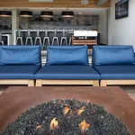 Shaw Studio W Gym Wd Nr Metro U St Bars Wdc-351