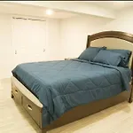 1 Bed 1 Bath Suite