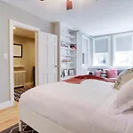 Sojourn 1 Bedroom With Private Patio