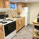 Rare Find Spacious Basement Apartment With Parking