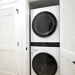 Excellent 2-Br Condo In Hip Area Of Dc