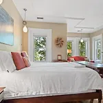 Capitol Hill Homestay Convenient To H St