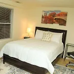 Private Room With Ensuite Bathroom Centrally Located