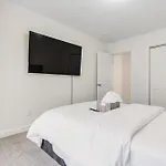 Charming City Loft - Unit A