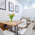 Bright & Cozy 1-Br Alcove In Bloomingdale