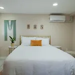2-Br City Retreat Peace Privacy & Parking