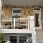Modern 4Br Columbia Heights Gem Walk 2 Metro & Shops