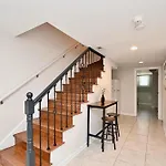 Elegant 5Br Home Near Capitol Hill! Free Parking!