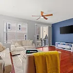 Convenience At A Great Value 4-Br Dc Homestay