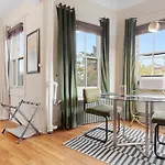 Chic 1-Br Loft Nestled Between Dupont & Logan