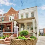 Studio Apartment Near Rfk Fields