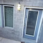 Chic 2 Bedroom Condo At 2121