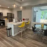 Spacious 5Br 15 Mins From Downtown -Free Parking!