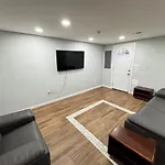 Cozy Apartment In Nw Dc - Private Parking