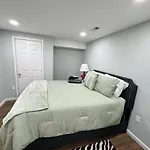 Cozy Apartment In Nw Dc - Private Parking