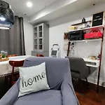 Modern, Chic, 3Bd, Metro Accessible And Free Parking
