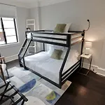 Luxurious Mansion In Logan Circle Private Parking