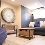 Exclusive Apt In Shaw