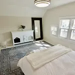 New Cabin In The Clouds Easy Downtown Access W Parking