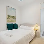 Boho Bliss Bloomingdale Plus Parking