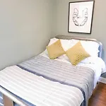 Amazing Location - Close To Union Station