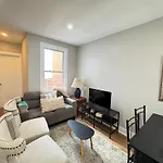 Central Updated 2Br Apartment In Dc