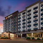 La Quinta Inn & Suites By La Quinta Inn & Suites By Wyndham Washington Dc Noma