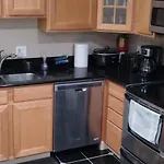 Spacious And Private 3Br, 3Ba With Free Parking Near Downtown Washington Dc