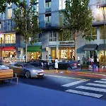 Bridgestreet At City Center