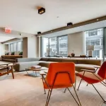 Global Luxury Suites In Capitol Riverfront